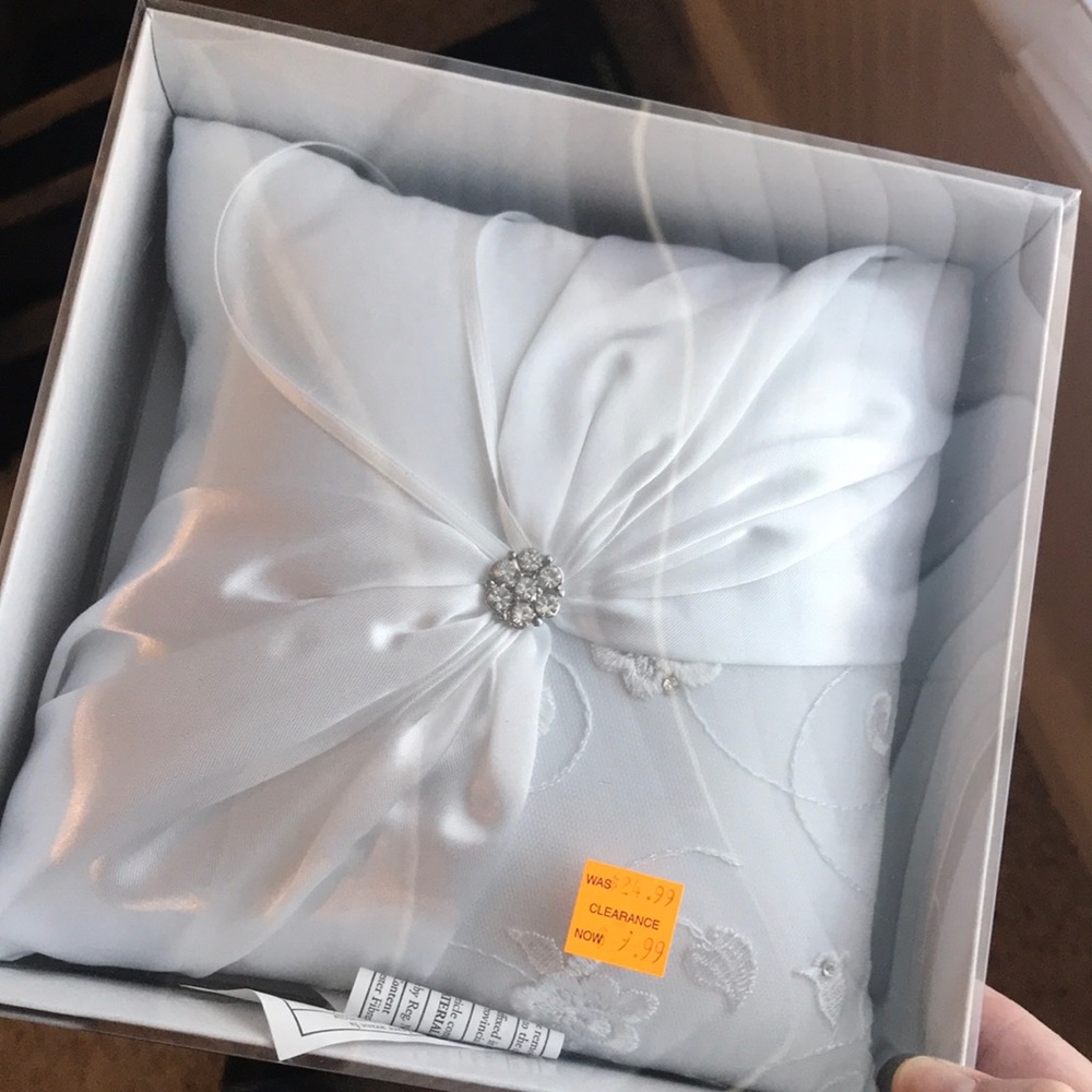 Wedding ring pillow (never used still in box)